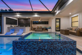 Gorgeous! Heated, Saltwater Pool and Spa, Custom Outdoor Kitchen - Villa Still Waters - Roelens